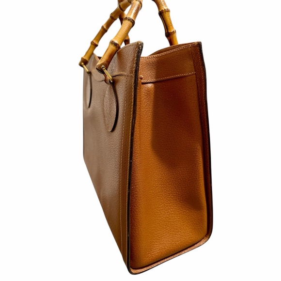 Gucci Diana Bamboo Tote Handbag – Leather - Picture 2 of 15